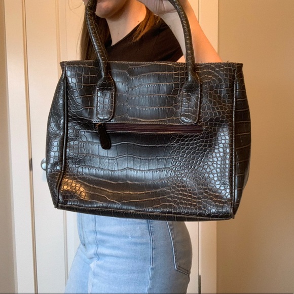 Brown Faux Leather Handbag With Buckle - Picture 2 of 8